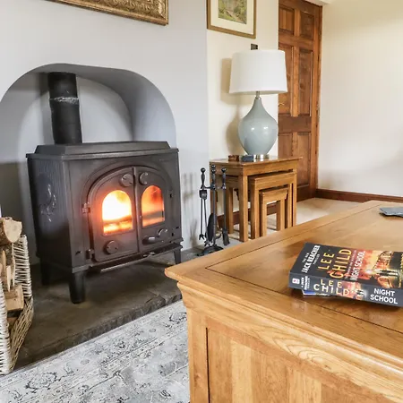 Holiday home Hill Bank Lupton
