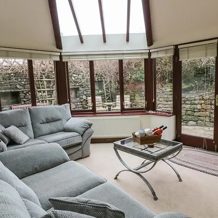 Holiday home Hill Bank *