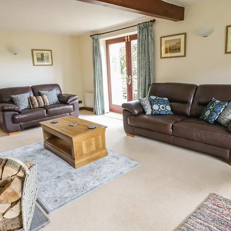 Hill Bank Lupton