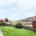 Hill Bank * Lupton
